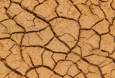 Cracked Earth Macro