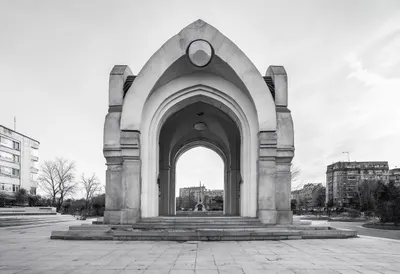 Nested arches in monochrome, wide angle